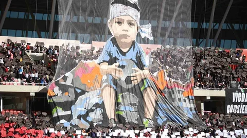 Sivasspor taraftarından Gazze koreografisi