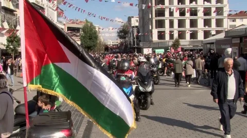 İstanbul'da motorcular Gazze'deki zulme dikkat çekti