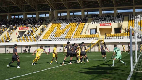 Muş'ta Dramatik Maç: Muş Spor 2-2 Aliağa FK
