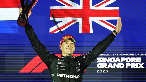 Singapur'da Formula 1 Grand Prix'sini George Russell kazandı
