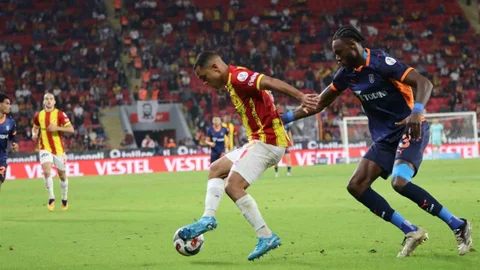 Göztepe, Rams Başakşehir'i 1-0 mağlup etti.