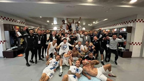 Kayseri'de Erciyes 38 FK, Ağrı 1970 SK'yi 2-0 yenerek 3. Lig'de önemli bir galibiyet elde etti.