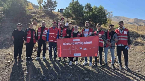 Kızılay'dan anlamlı yürüyüş etkinliği