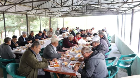 Kütahya'nın Hisarcık ilçesinde geleneksel güz hayrı etkinliği gerçekleşti.