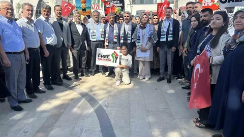 AK Parti Adıyaman Kadın Kolları'ndan Gazze'ye destek çağrısı yapıldı
