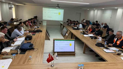 Van'da Afet Tatbikatı Düzenlendi