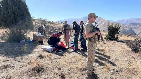 Beytüşşebap'ta attan düşen kadın hastaneye kaldırıldı