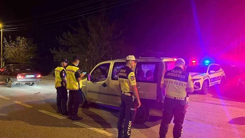 Aydın'da jandarma operasyonuyla 9 kişi gözaltına alındı