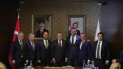 Ankara'da Fenerbahçe Yönetimiyle Önemli Görüşme