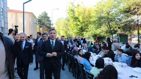 Erzincan'da EBYÜ öğrencilerine 847 kişilik kontenjan tahsis edildi.