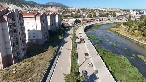 Karabük'te Yenice Caddesi yeniden trafiğe açıldı