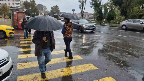 Tekirdağ’da sağanak yağış sevinci yaşandı