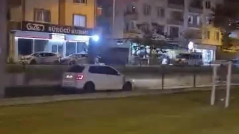 Samsun'da sürücünün tramvay yoluna girmesi sonucu ceza kesildi