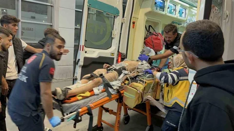 Adıyaman'da motosiklet otomobille çarpıştı, sürücü ağır yaralandı