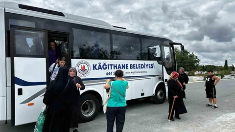 Kağıthane'de mezarlık ziyaretlerine ücretsiz ulaşım hizmeti