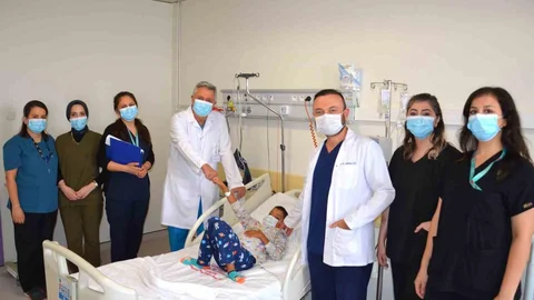 Bursa'da Baba Oğul Hayata Tutundu