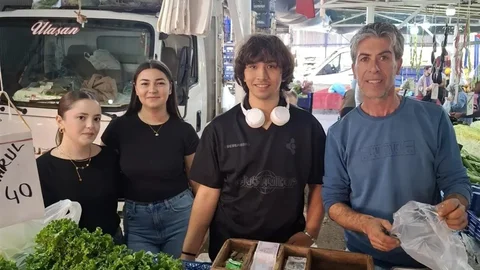 Sinop'ta üniversite öğrencileri pazar deneyimi yaşadı