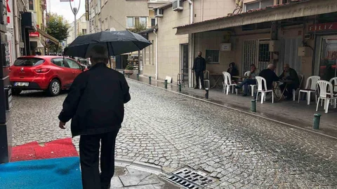 Eskişehir'de sağanak yağış etkili oldu