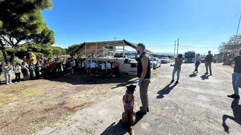 Balıkesir’de Öğrencilere Hayvan Sevgisi Eğitimi Verildi