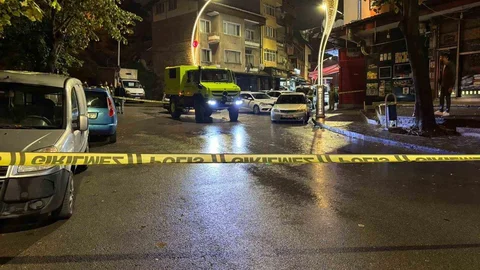 Kocaeli'de sokak ortasında cinayet: Jiletle rahatsız eden şahıs silahla vuruldu