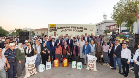 Seçer: "İşimiz Gücümüz; Mersin, Tarsus, Milletimiz ve Bu Güzel Ülkemiz... Üretim ve Çiftçi Bizim İçin Değerli ve Kutsaldır"