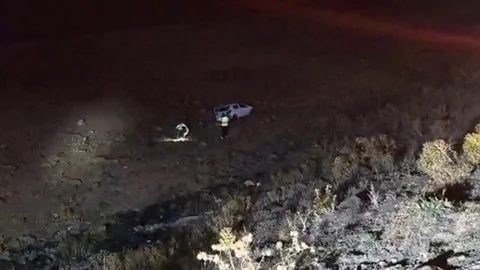 Erzurum'da otomobil uçuruma yuvarlandı