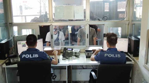 Şırnak'ta Habur Sınır Kapısı'nda 788 firari yakalandı