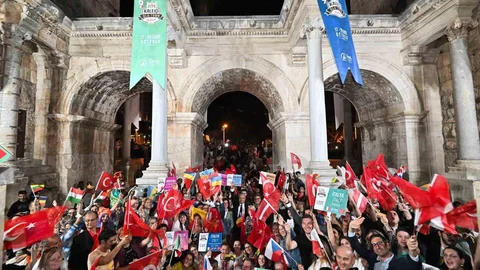 Antalya'da Kaleiçi Old Town Festivali