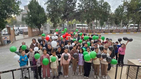 Emirdağ'da öğrenciler Filistin'e destek verdi