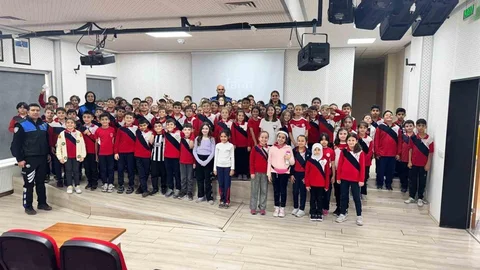 Afyonkarahisar'da çocuklara 112 Acil Çağrı hattının kullanımı öğretildi