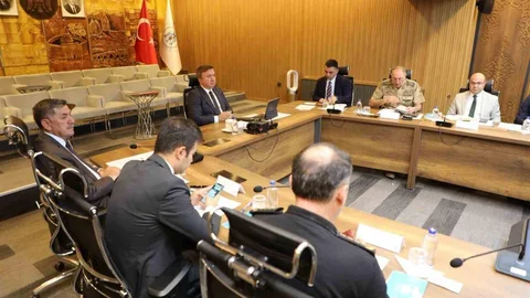 Erzincan'da trafik güvenliği toplantısı