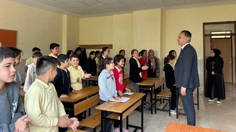 Çamlıyayla'da " Kanayan Yaramız Gazze" Konulu Farkındalık Semineri