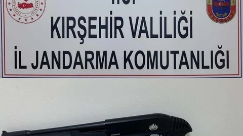 Kırşehir'de ruhsatsız tüfek operasyonu