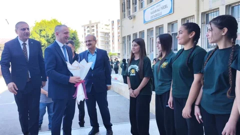 Kaymakam Akyüz'den Okul Ziyareti