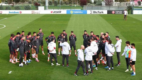 İstanbul'da A Milli Takım, Bulgaristan maçı hazırlıklarını sürdürüyor