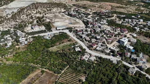 Mut'ta Yenilenen Grup Yolları