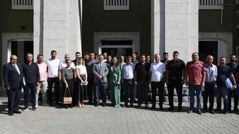 Diyarbakır'da Kırsal Kalkınma Yatırımlarının Desteklenmesi Programı'nın 16. etabı kapsamında hibe sözleşmeleri imzalandı.