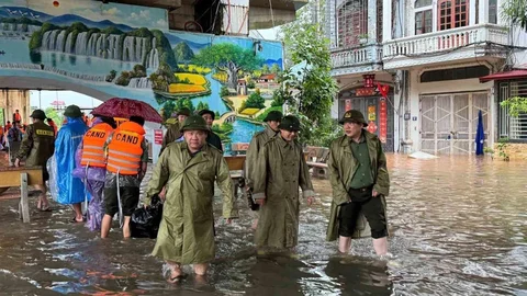 Vietnam'da Matmo Tayfunu: 8 ölü, 5 yaralı