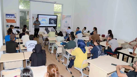 Diyarbakır'da ücretsiz e-KPSS kursu açıldı