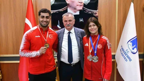 Yunusemre'de Milli Judoculara Kutlama