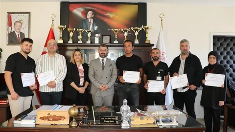 Bayburt’ta sağlık ekibine teşekkür belgesi takdim edildi