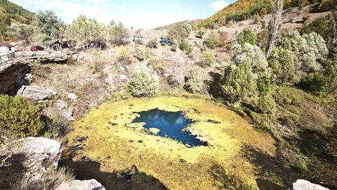 Sivas’ta Timsah Gözü Gölü eşsiz manzaralar sunuyor