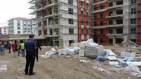 Battalgazi'de inşaat işçisi yaralandı