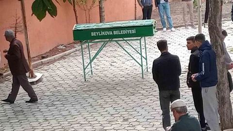 Eskişehir'de okulda fenalaşan çocuk yaşamını yitirdi