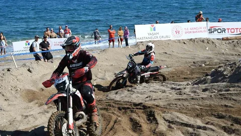 Kemer’deki Sea To Sky Enduro Motosiklet Yarışları başladı
