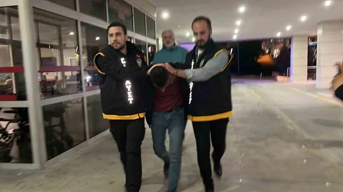 Manisa'da eski eşini bıçaklayan zanlı yakalandı
