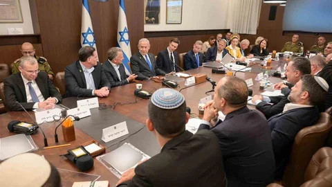 Tel Aviv'de Gazze Planı'nın ilk aşaması onaylandı