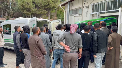 Gaziantep'te otomobilin çarptığı 9 yaşındaki çocuk yaşamını yitirdi.