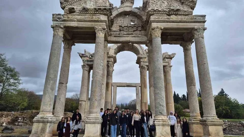 Aydın'da öğrenciler tarihi ve kültürel zenginlikleri keşfetti