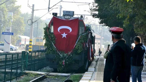 Manisa’da Atatürk’ün Gelişi Coşkuyla Kutlandı